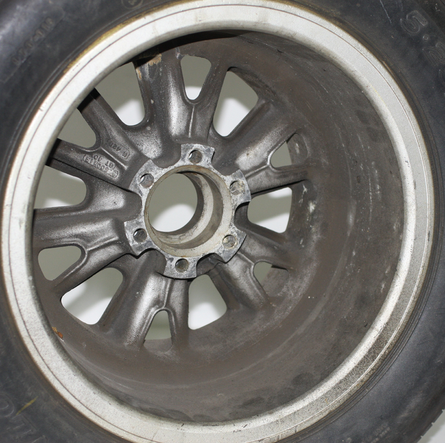Vintage ford gt40 wheels