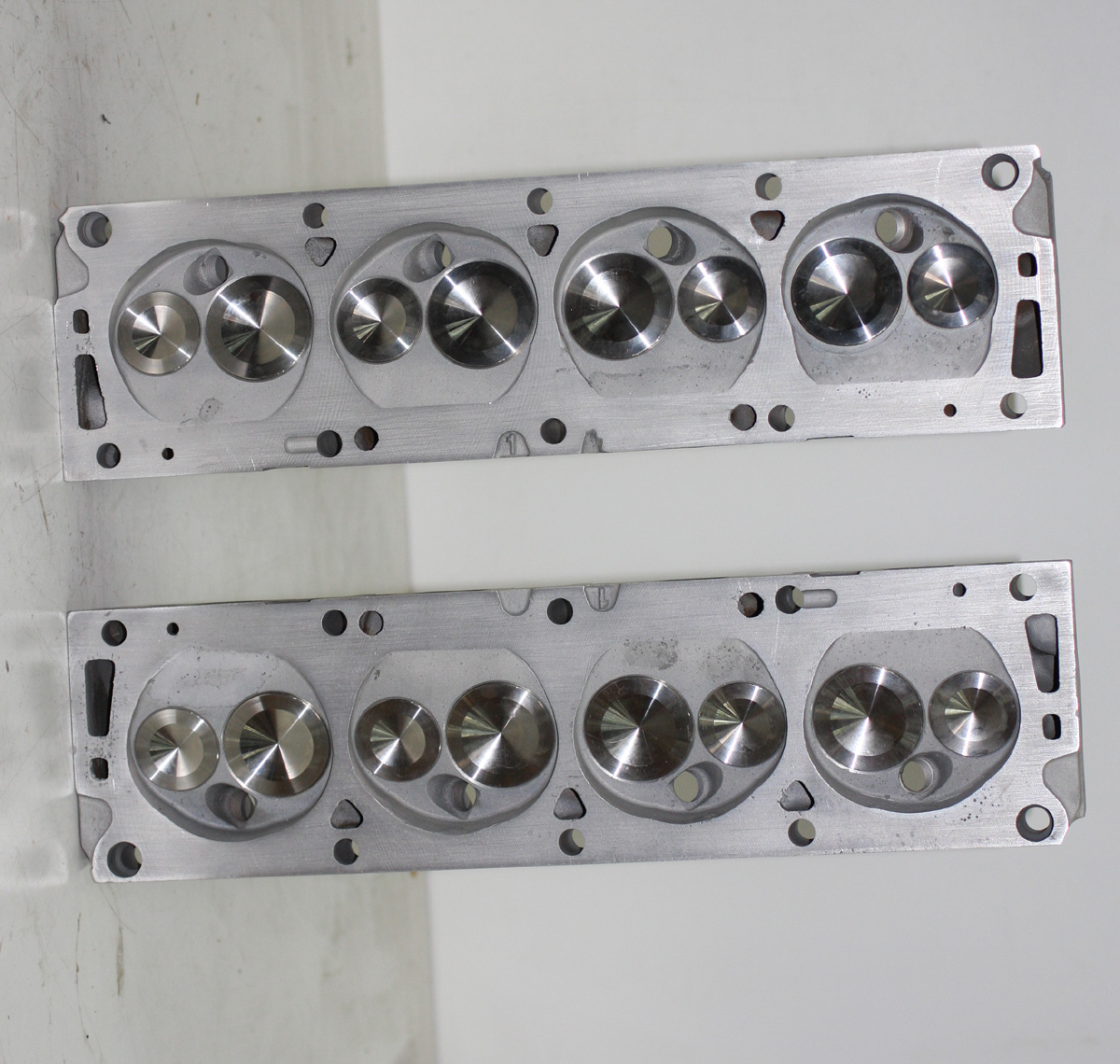 Ford 427 medium riser heads #5